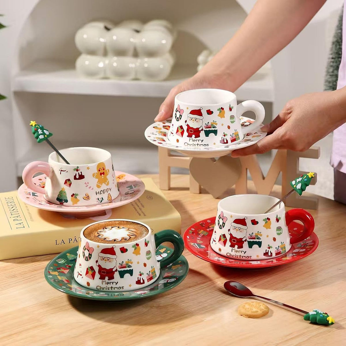 Caneca Casal Natalino com Colher Decorada