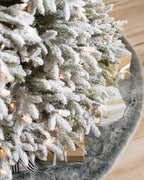 Árvore de Natal Pinheiro Nevado Real