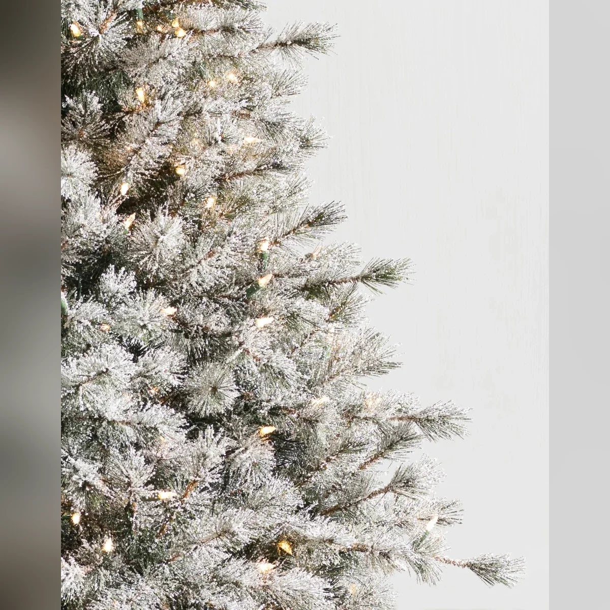Árvore de Natal Pinheiro Açucarado Nevado