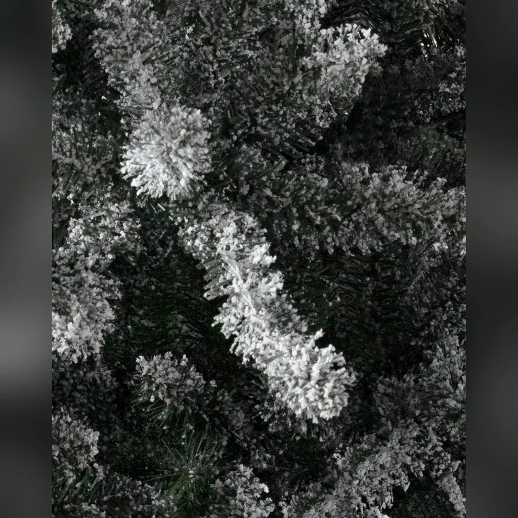 Árvore de Natal Pinheiro Azul Clássico Nevado