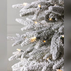 Árvore de Natal Pinheiro Silverado Slim Nevado