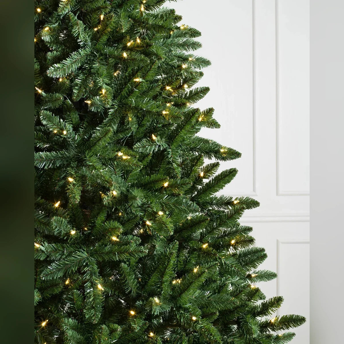 Árvore de Natal Pinheiro Verde Clássico