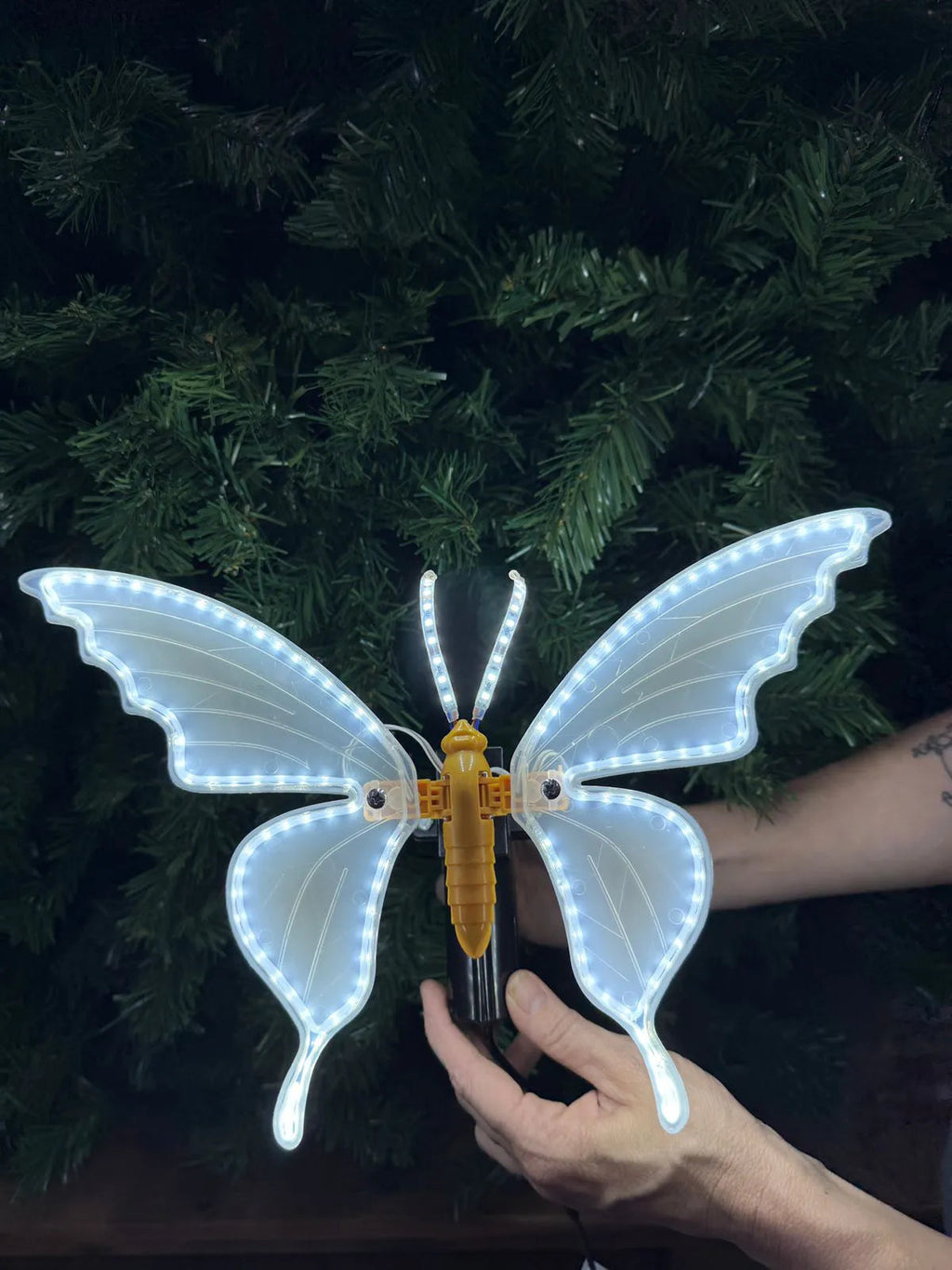 Borboleta Luminosa LED Lumina - branco frio