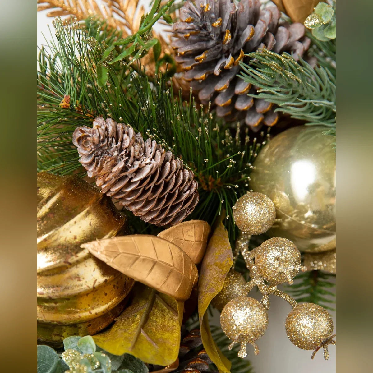 Guirlanda Floresta Dourada com LED 90 cm