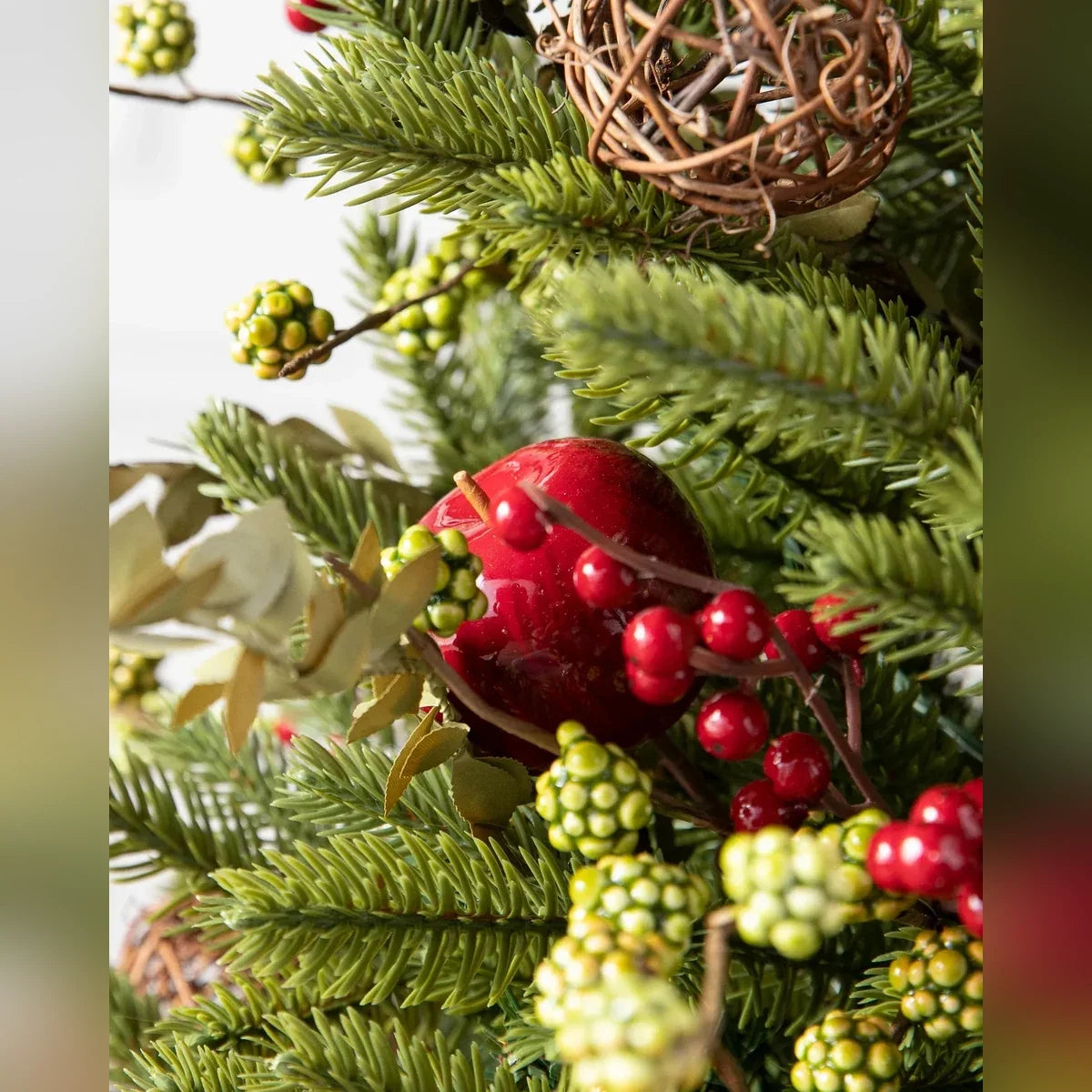 Guirlanda Maçãs Vermelhas com LED 90 cm