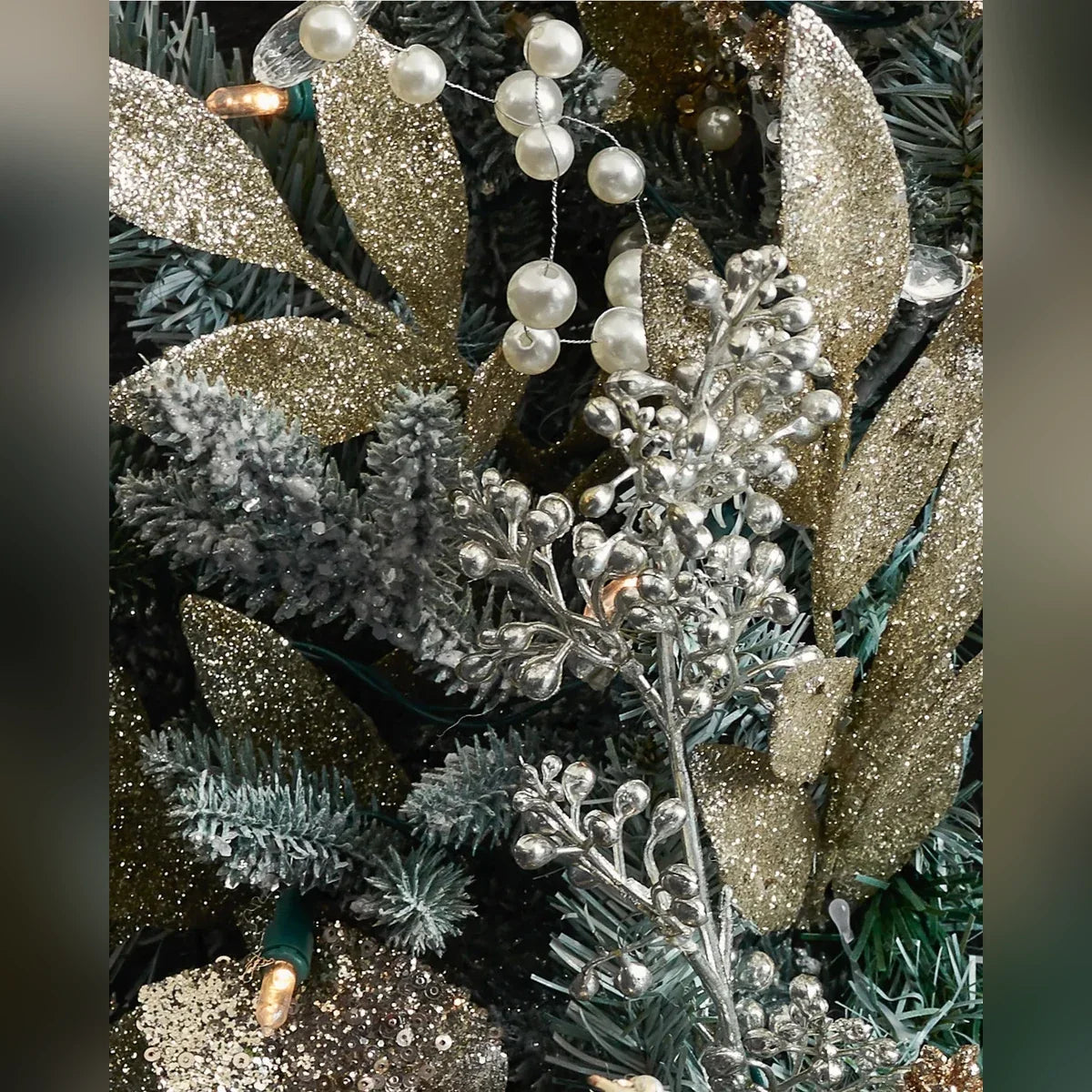 Guirlanda Nevada Champagne com LED 90 cm