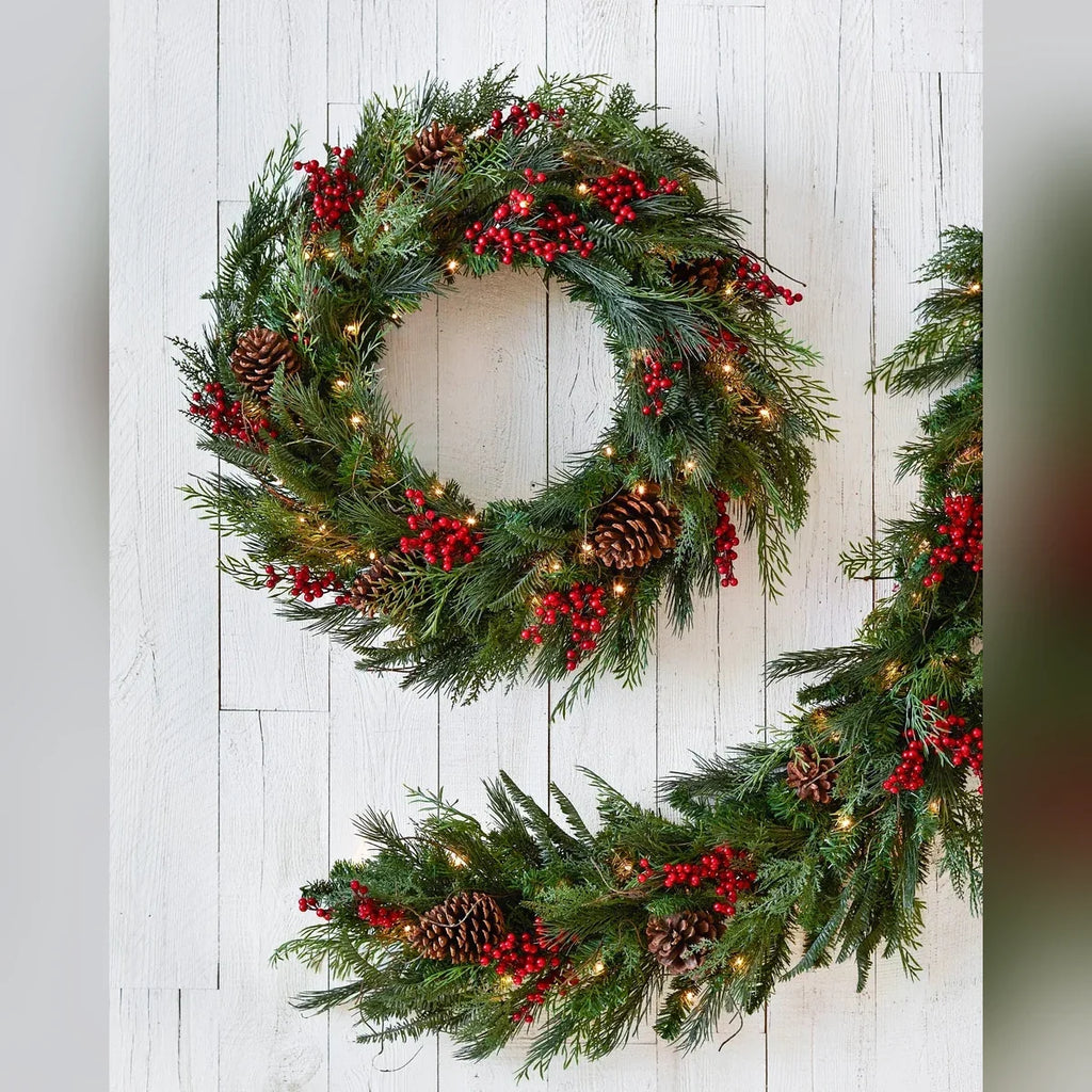 Guirlanda Pinhas e Bagas de Natal com LED 90 cm