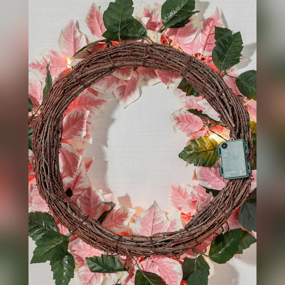 Guirlanda Poinsétia Mesclada com LED 90 cm
