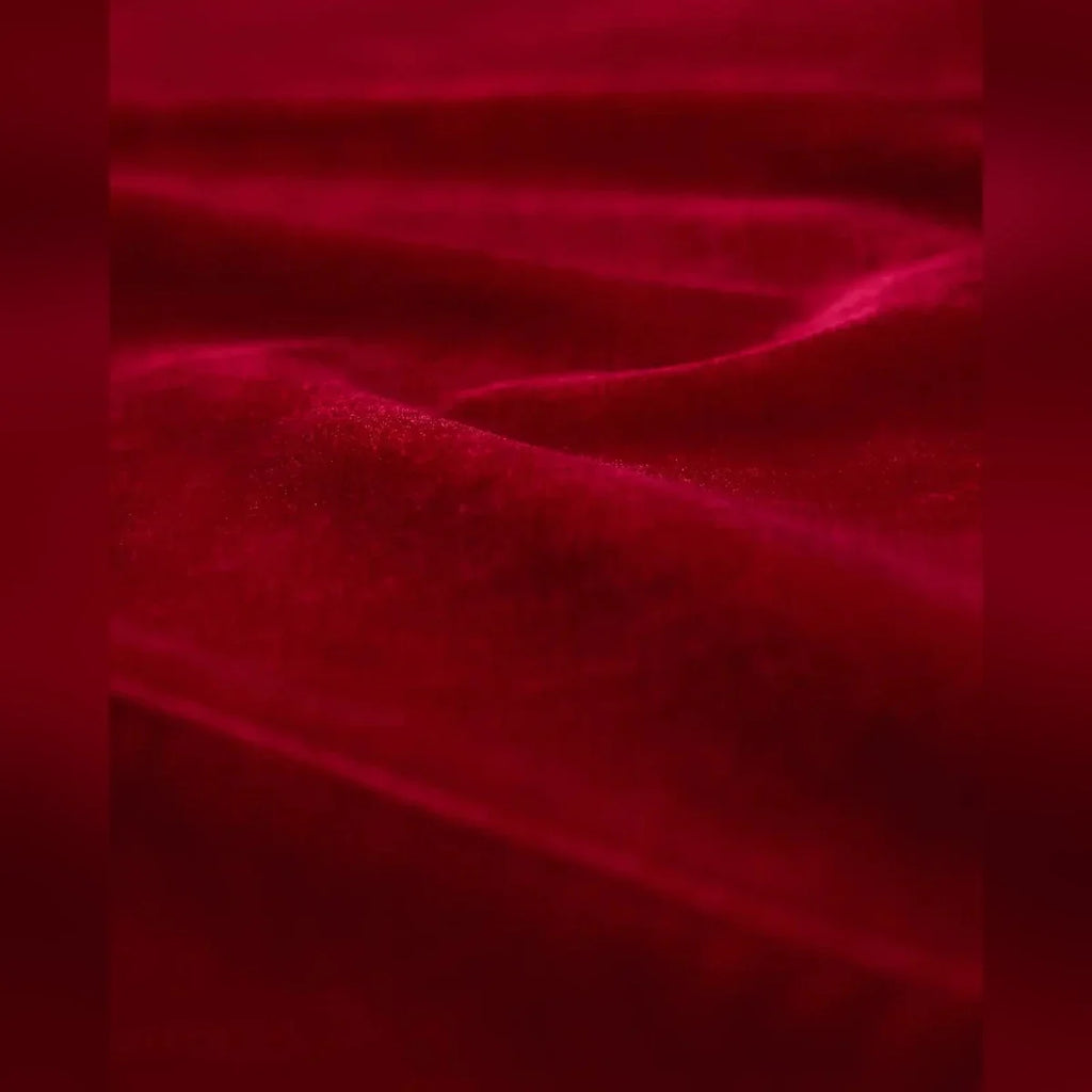 Saia para Árvore de Natal em Veludo Vermelho